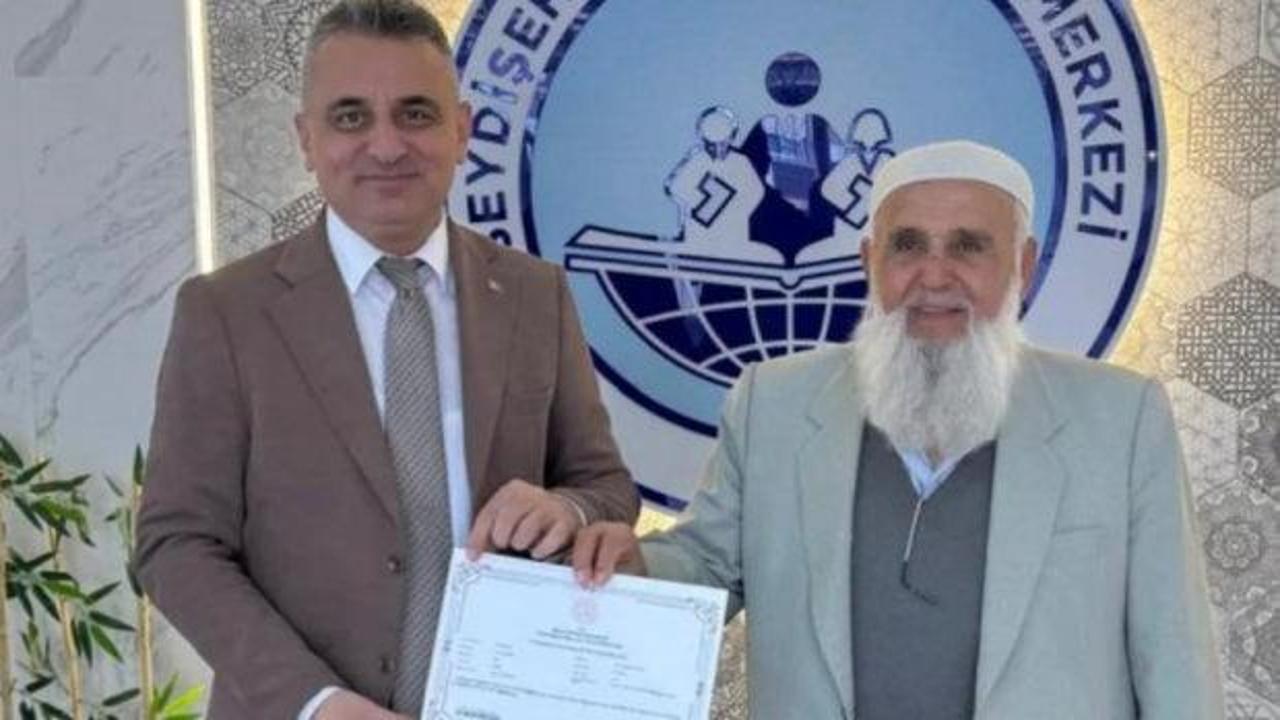 84 yaşında okuma-yazma öğrendi