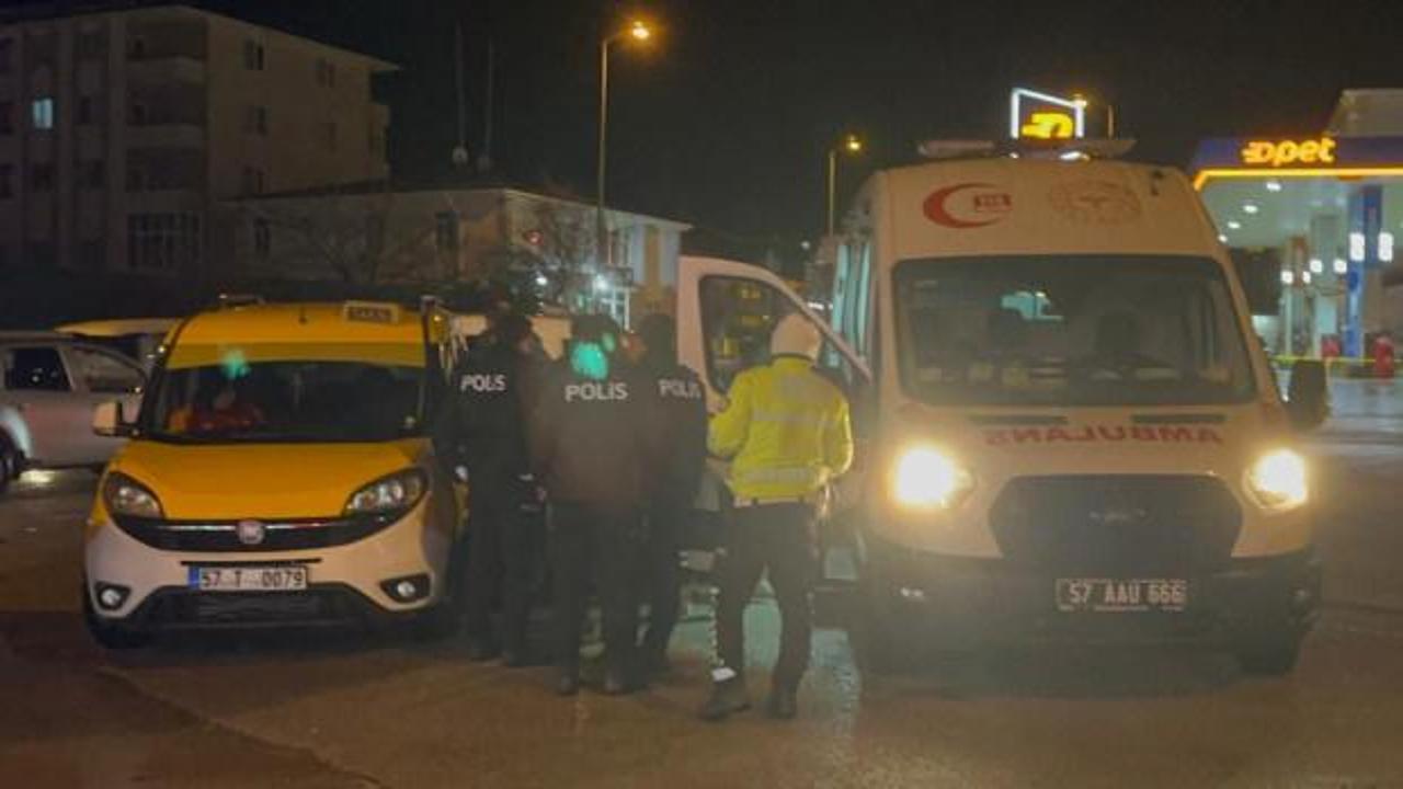 Alkolmetreyi üflememek için kafasını kırdı