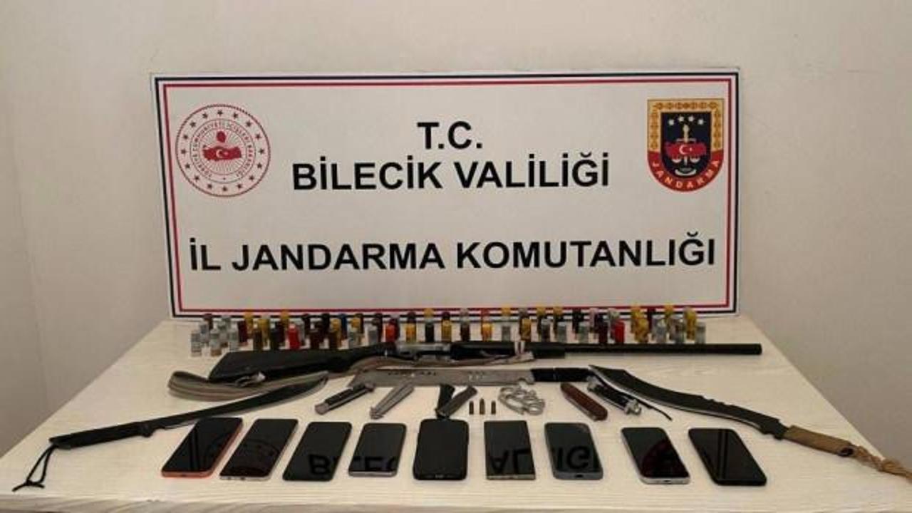 Bilecik'te silah kaçakçılığı operasyonu: 11 kişi gözaltına alındı