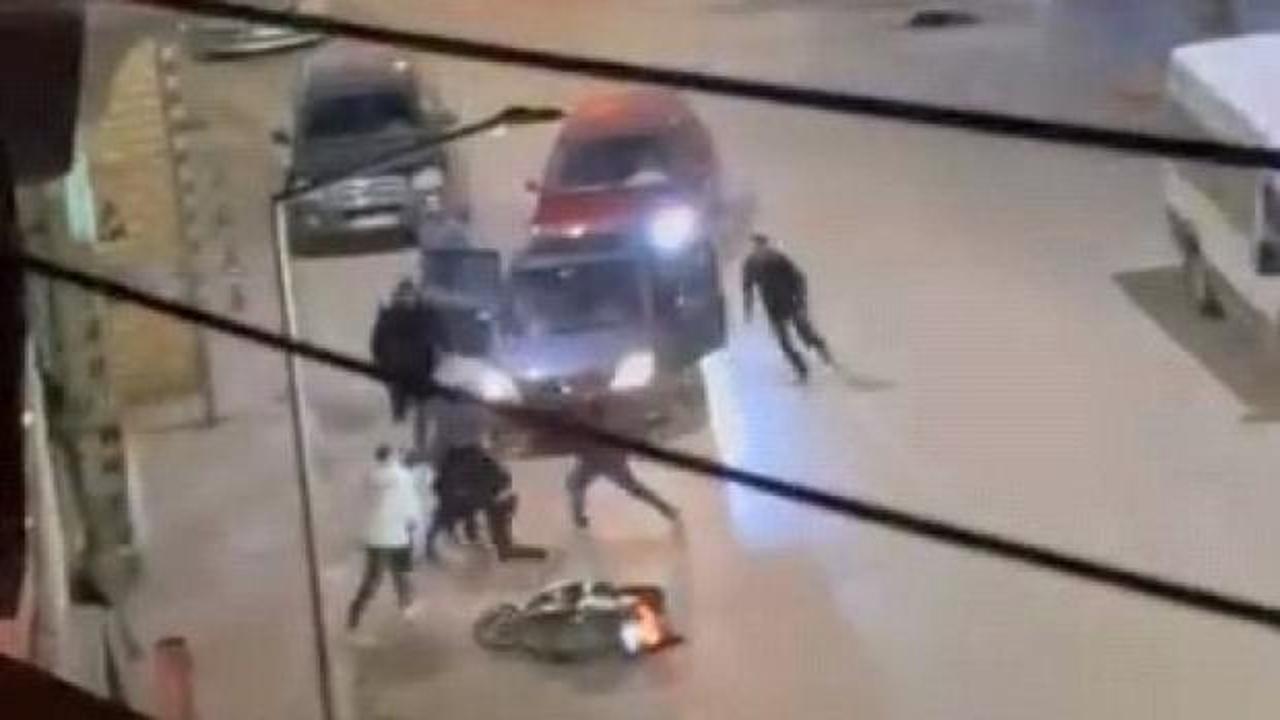 Bursa’da sokak ortasında kardeş kavgası: Ağabeyini bıçaklayıp kaçtı