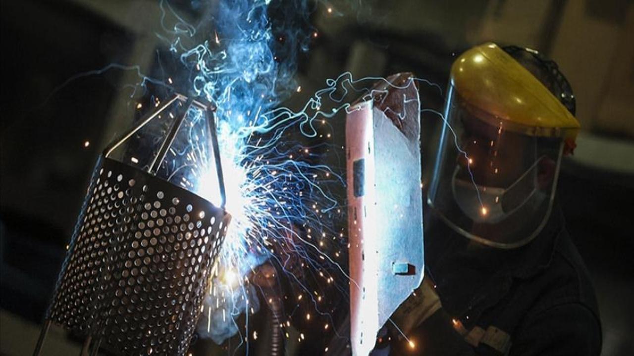 Sanayi üretim endeksi eylülde aylık yüzde 2,2 azaldı, yıllık yüzde 2,9 arttı