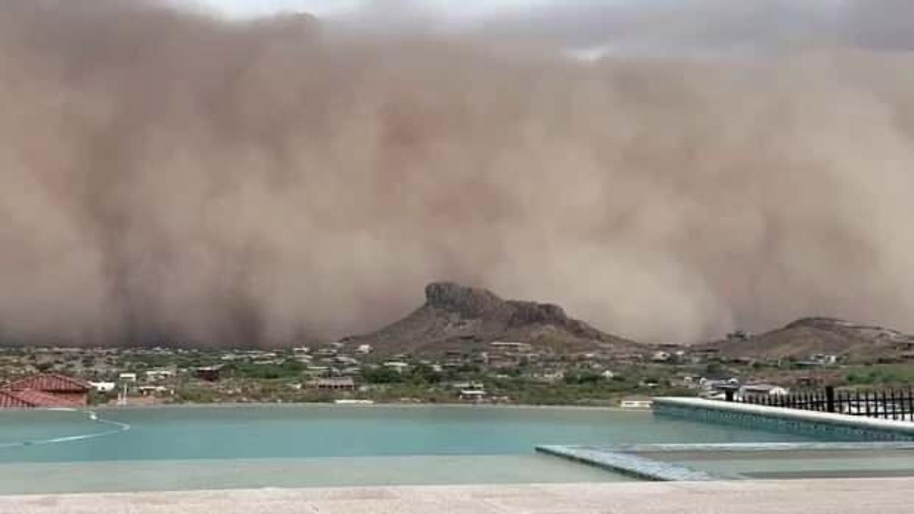 Arizona’da 55 bin kişi elektriksiz kaldı... Toz fırtınası hayatı felç etti!