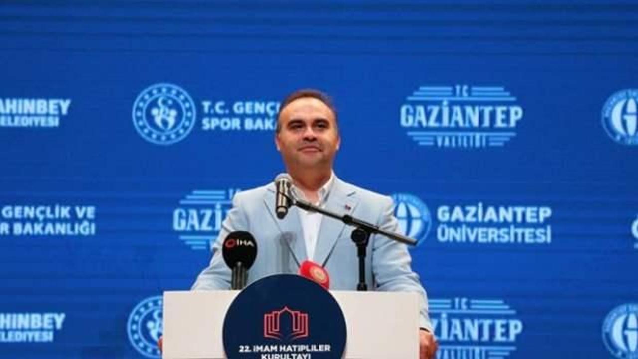 Bakan Kacır: Ay'a uzay aracı göndereceğiz!