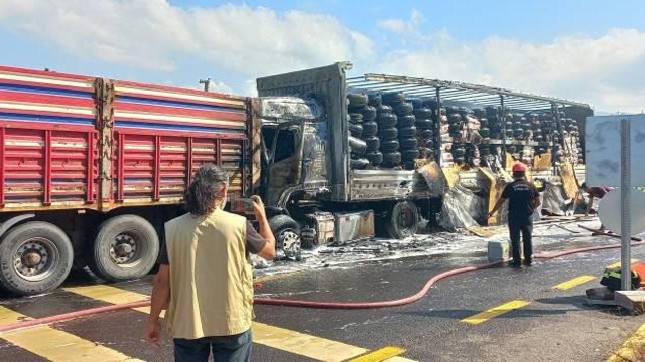 Bolu Dağı'nda korkutan kaza: 2 tır çarpıştı, yangın çıktı