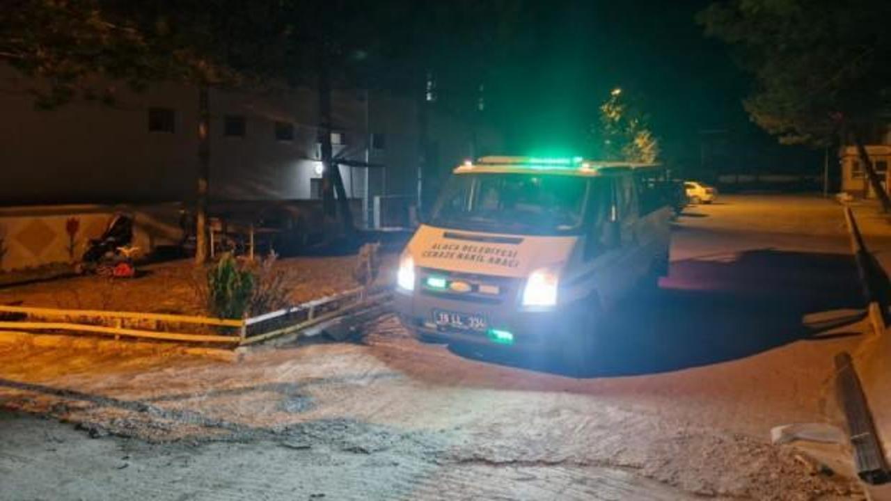 Genç öğretmen kansere yenik düştü