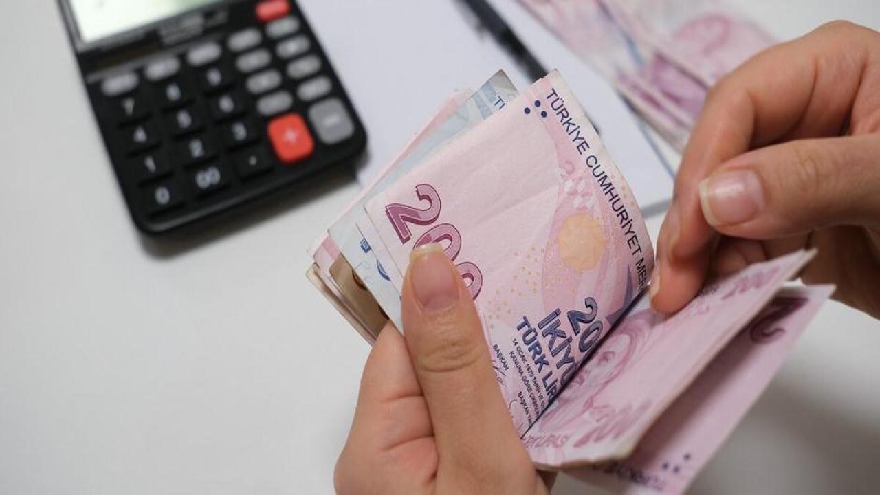 HAK-İŞ'ten asgari ücret tepkisi: Mağduriyetler giderilmeli