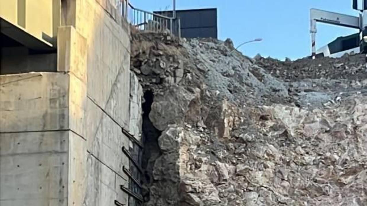 Hamsu Köprüsü’nde toprak kayması: Trafik kapatıldı