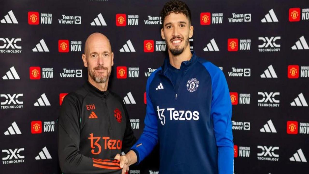 İngiliz basınından ilginç iddia! Altay Bayındır ve Erik Ten Hag...