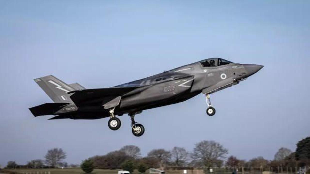 İngiliz F-35'i Japonya'ya acil iniş yaptı