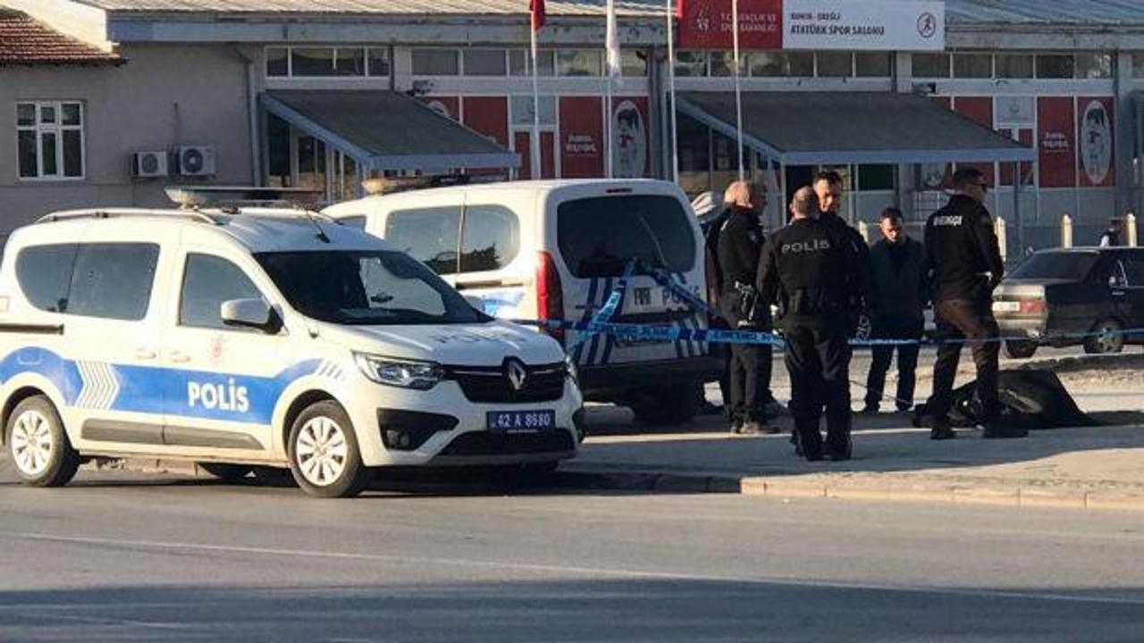 Konya’da sabah saatlerinde korkunç görüntü! Kaldırımda ölü bulundu