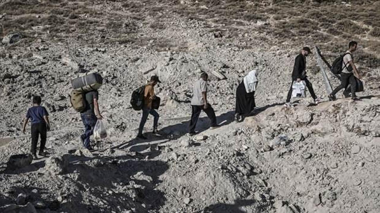 Lübnan'dan Suriye'ye 430 bini aşkın insan göçtü