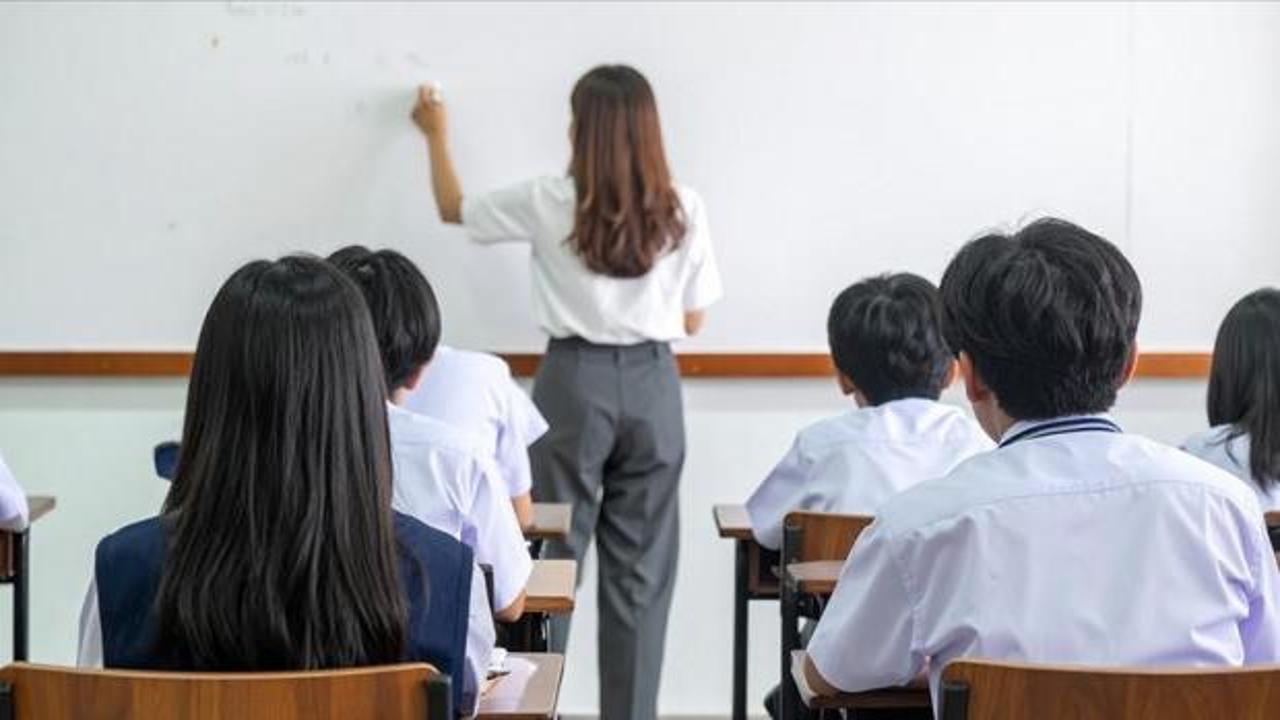 MEB duyurdu! Öğretmenlerin yer değiştirme takvimi belli oldu