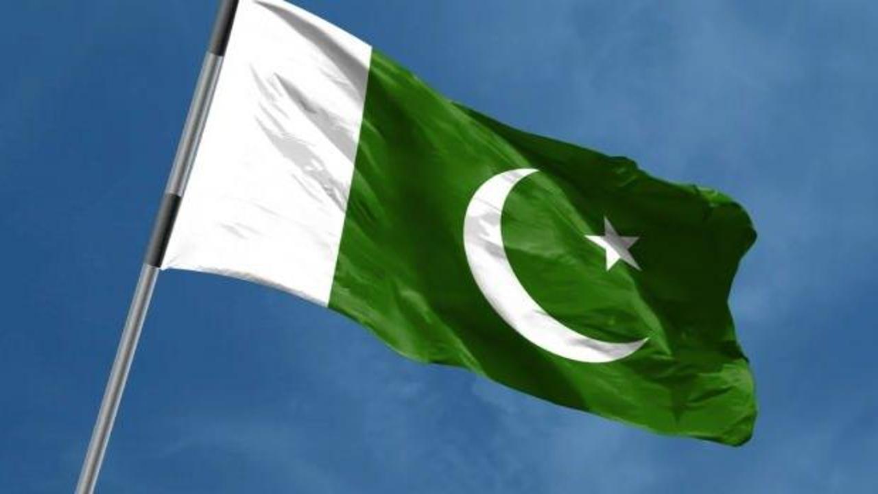 Pakistan'da facia! Hükümet bilançoyu açıkladı: En az 18 ölü