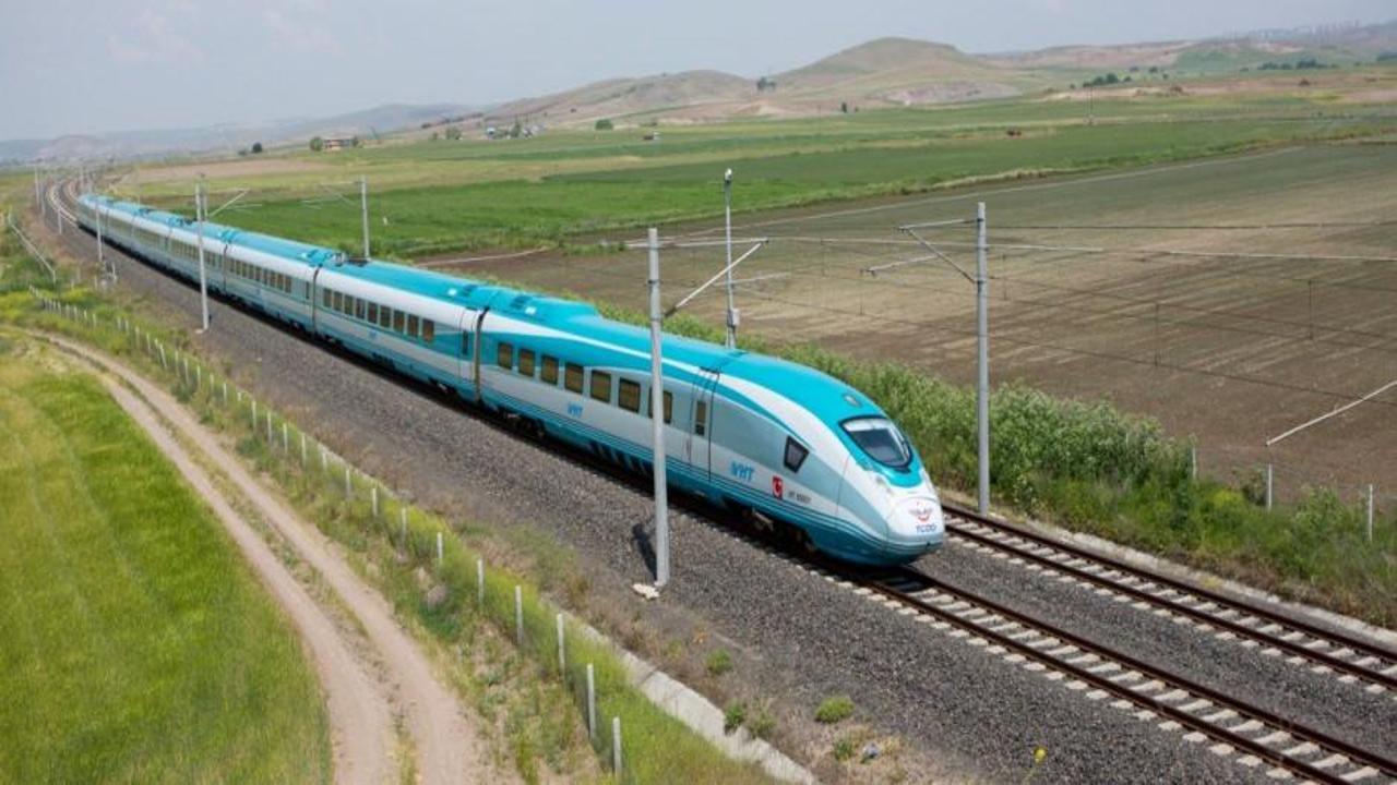 Tren hatlarında bayram yoğunluğu! Ek seferler eklendi