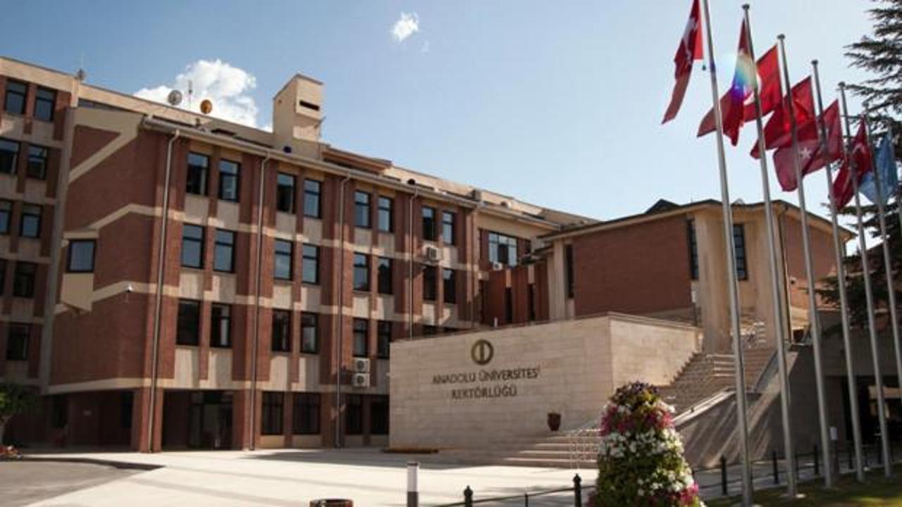 Türkiye'de bir ilk! Anadolu Üniversitesi'nden 15 yeni program
