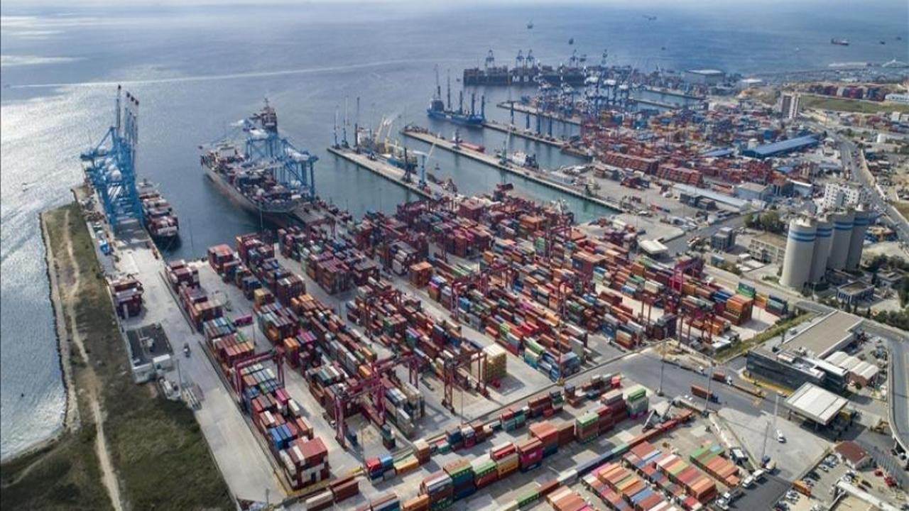 Türkiye'nin komşularına ihracatı yılın ilk yarısında 13,3 milyar dolara ulaştı