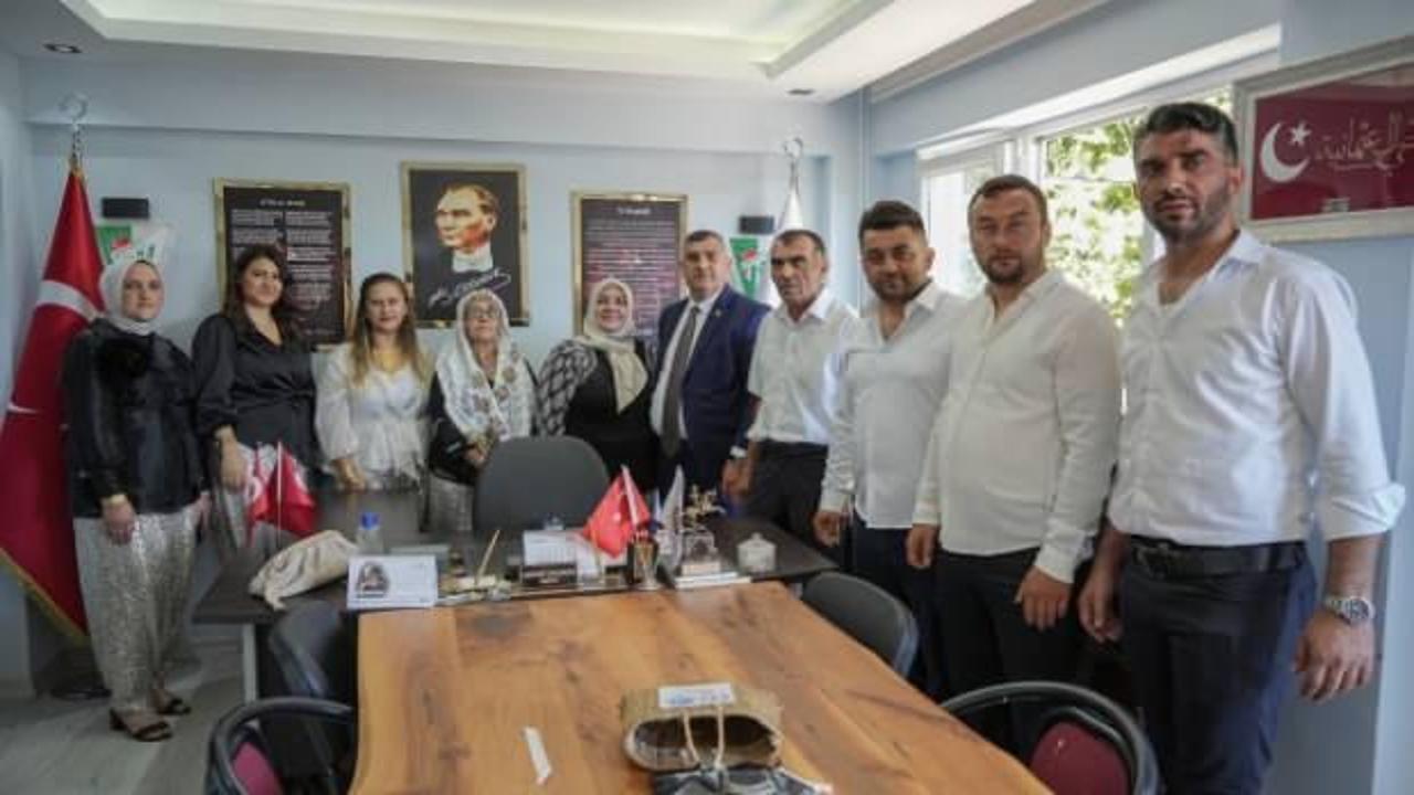 Yönetimi kadınlar devraldı, erkeklerin girişi yasaklandı: Jandarma barikat kurdu!